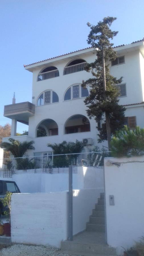 Perigiali Layrio Otel Agia Marina Mikrolimanou Dış mekan fotoğraf