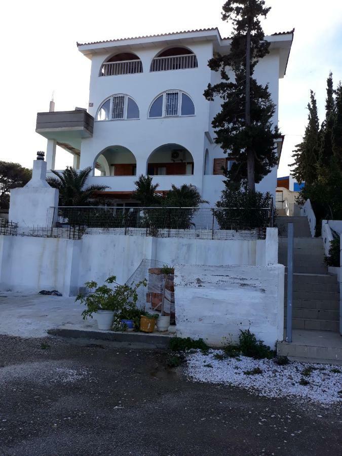 Perigiali Layrio Otel Agia Marina Mikrolimanou Dış mekan fotoğraf